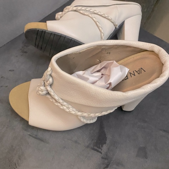 Vaneli slip on mules with braid detail- size 9 - Picture 1 of 2